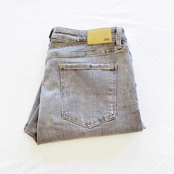 Zara Grey Wash Skinny Denim Jeans Distressed Hem SZ14 - Picture 9 of 9
